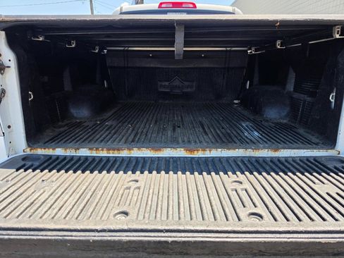 Used 2010 Toyota Tundra Platinum AWD/4WD image 8