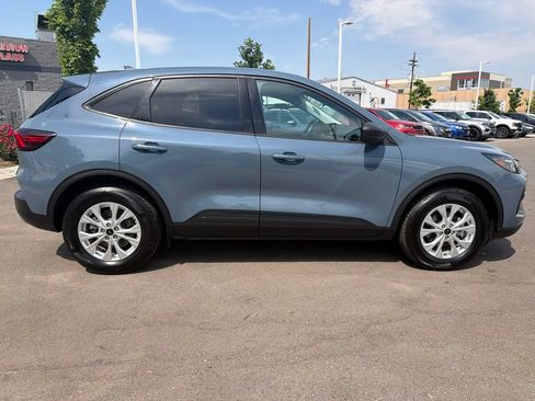 Used 2025 Ford Escape Active AWD/4WD image 10