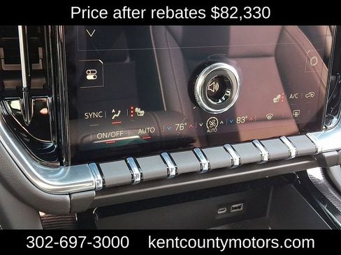 New 2026 GMC Yukon XL Elevation image 17