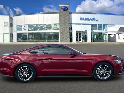 Used 2016 Ford Mustang Premium image 6
