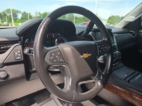 Used 2019 Chevrolet Tahoe Premier AWD/4WD image 9