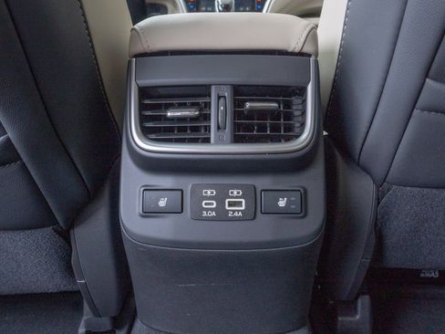 Certified 2025 Subaru Legacy Limited w/ Popular Package #3 image 19