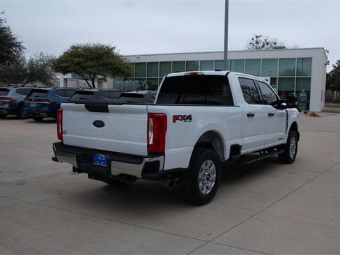 Used 2023 Ford F250 XLT w/ FX4 Off-Road Package image 5