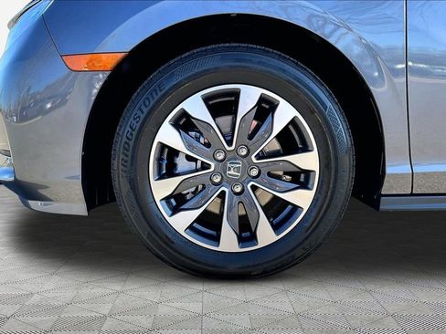 Used 2024 Honda Odyssey EX-L image 25