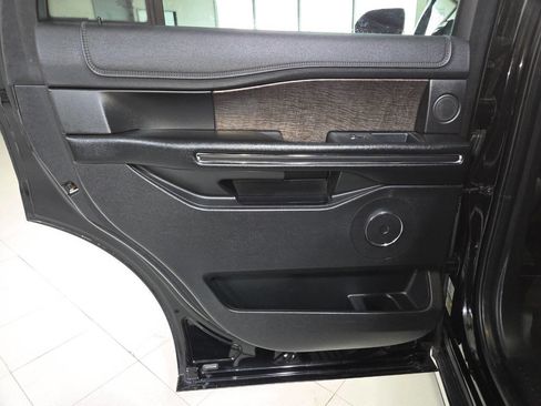 Used 2018 Ford Expedition Limited w/ Equipment Group 302A image 19