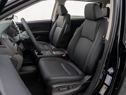 New 2026 Honda Odyssey EX-L image 14