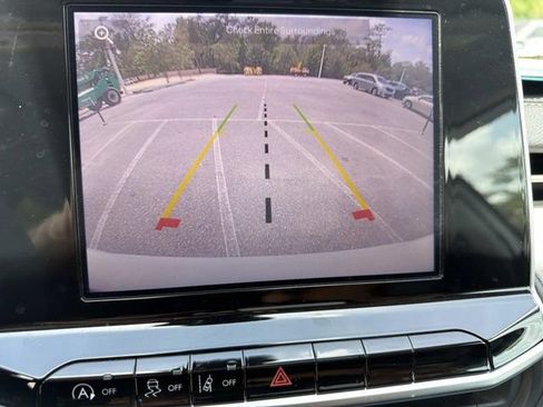 Used 2022 Jeep Compass Latitude FWD image 28