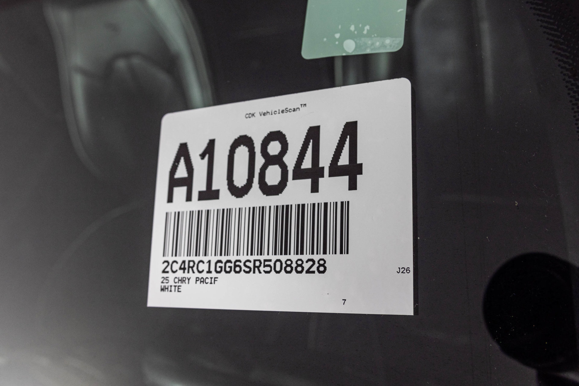 Used 2025 Chrysler Pacifica Limited FWD image 54