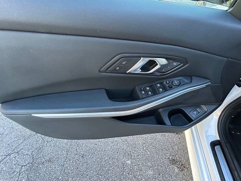 Used 2024 BMW 330i Sedan w/ Convenience Package image 24