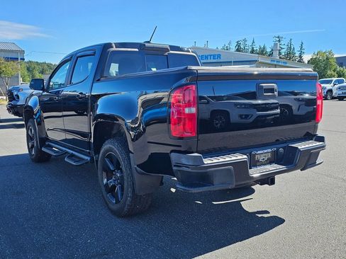 Used 2016 Chevrolet Colorado LT w/ Midnight Edition AWD/4WD image 5