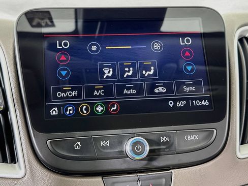 Used 2023 Chevrolet Malibu LT FWD image 24
