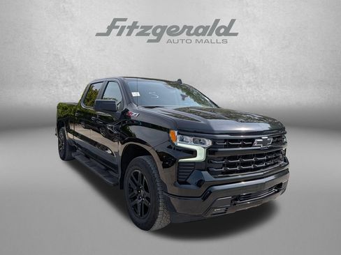 Used 2024 Chevrolet Silverado 1500 RST w/ Z71 Off-Road Package AWD/4WD image 1