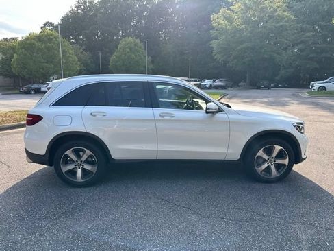 Certified 2019 Mercedes-Benz GLC 300 4MATIC image 4