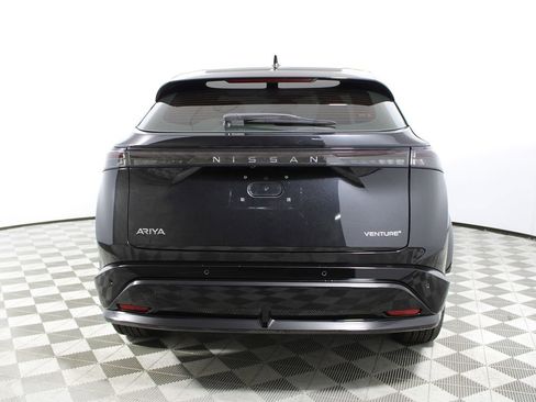 Used 2024 Nissan Ariya FWD image 32