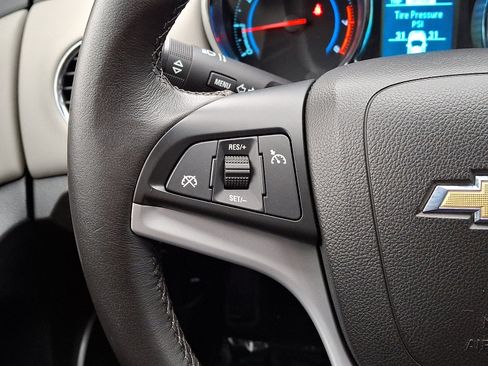 Used 2014 Chevrolet Cruze LT w/ All-Star Edition image 23
