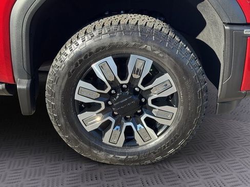 Certified 2024 GMC Sierra 2500 Denali w/ Denali Reserve Package image 25