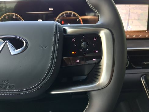 New 2026 INFINITI QX80 Autograph w/ Premium Cargo Package image 35