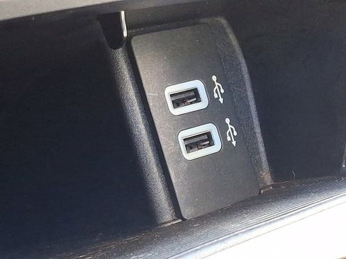 Used 2017 Ford Edge SEL w/ Equipment Group 201A image 22