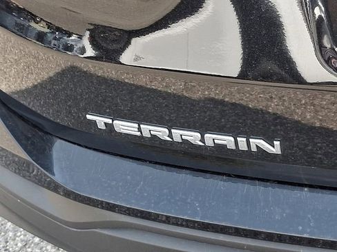 Used 2018 GMC Terrain SLE image 31