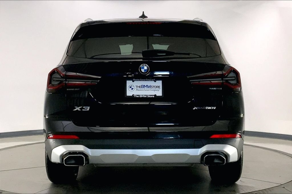 Certified 2023 BMW X3 xDrive30i w/ Premium Package AWD/4WD image 3
