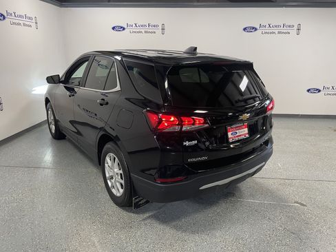 Used 2023 Chevrolet Equinox LT image 4