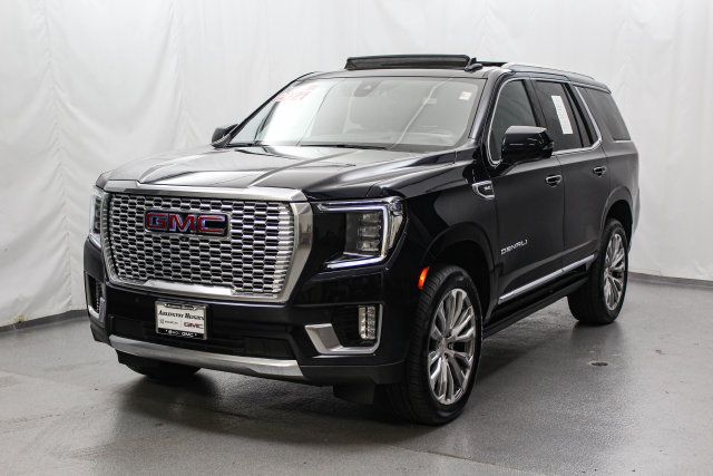 Certified 2021 GMC Yukon Denali w/ Denali Premium Package AWD/4WD image 5