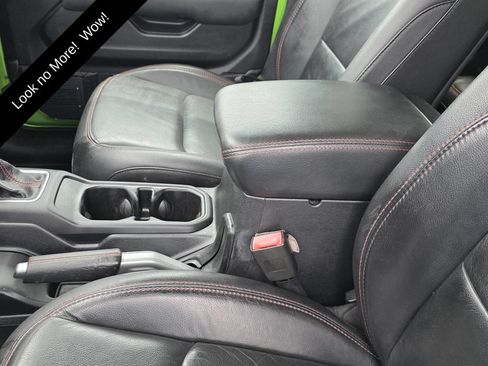 Used 2019 Jeep Wrangler Unlimited Rubicon AWD/4WD image 8