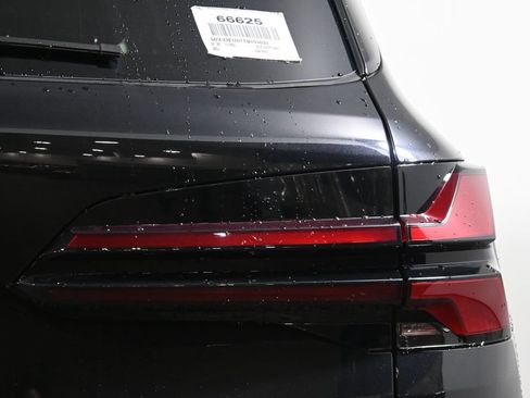 Used 2026 BMW X5 M60i AWD/4WD image 13