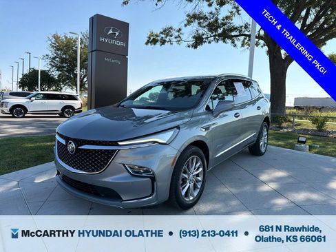 Used 2023 Buick Enclave Avenir w/ Avenir Technology Package AWD/4WD image 1