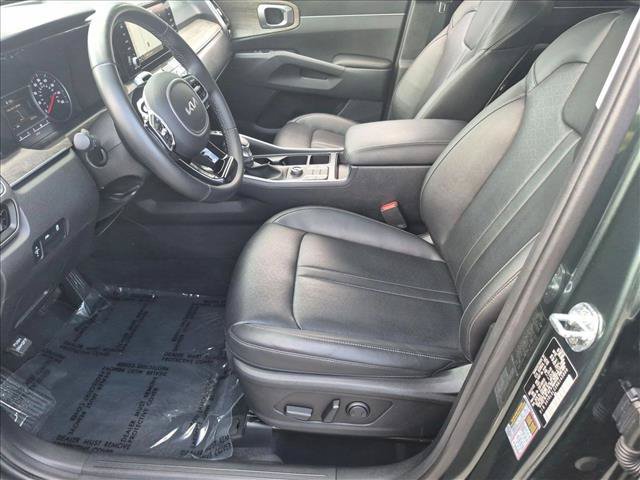 Used 2022 Kia Sorento S w/ Panoramic Sunroof Package AWD/4WD image 14