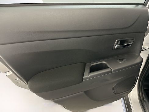 Used 2025 Mitsubishi Outlander Sport ES AWD/4WD image 26