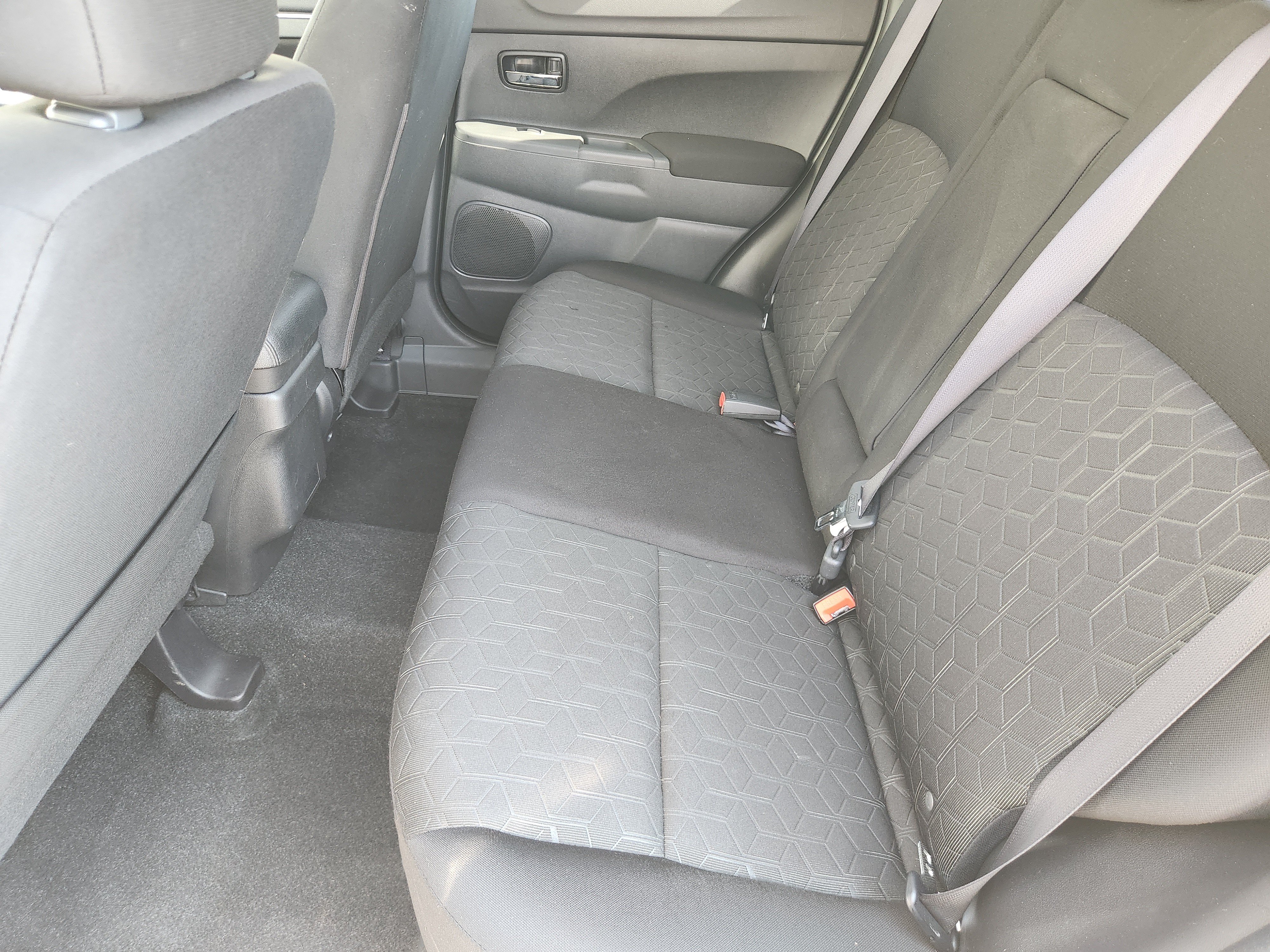 Used 2025 Mitsubishi Outlander Sport ES AWD/4WD image 30