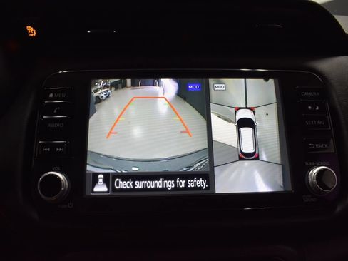 Certified 2022 Nissan Kicks SR FWD image 22