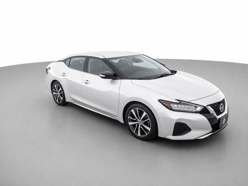 Used 2020 Nissan Maxima 3.5 SV w/ Floor Mat Group FWD image 3
