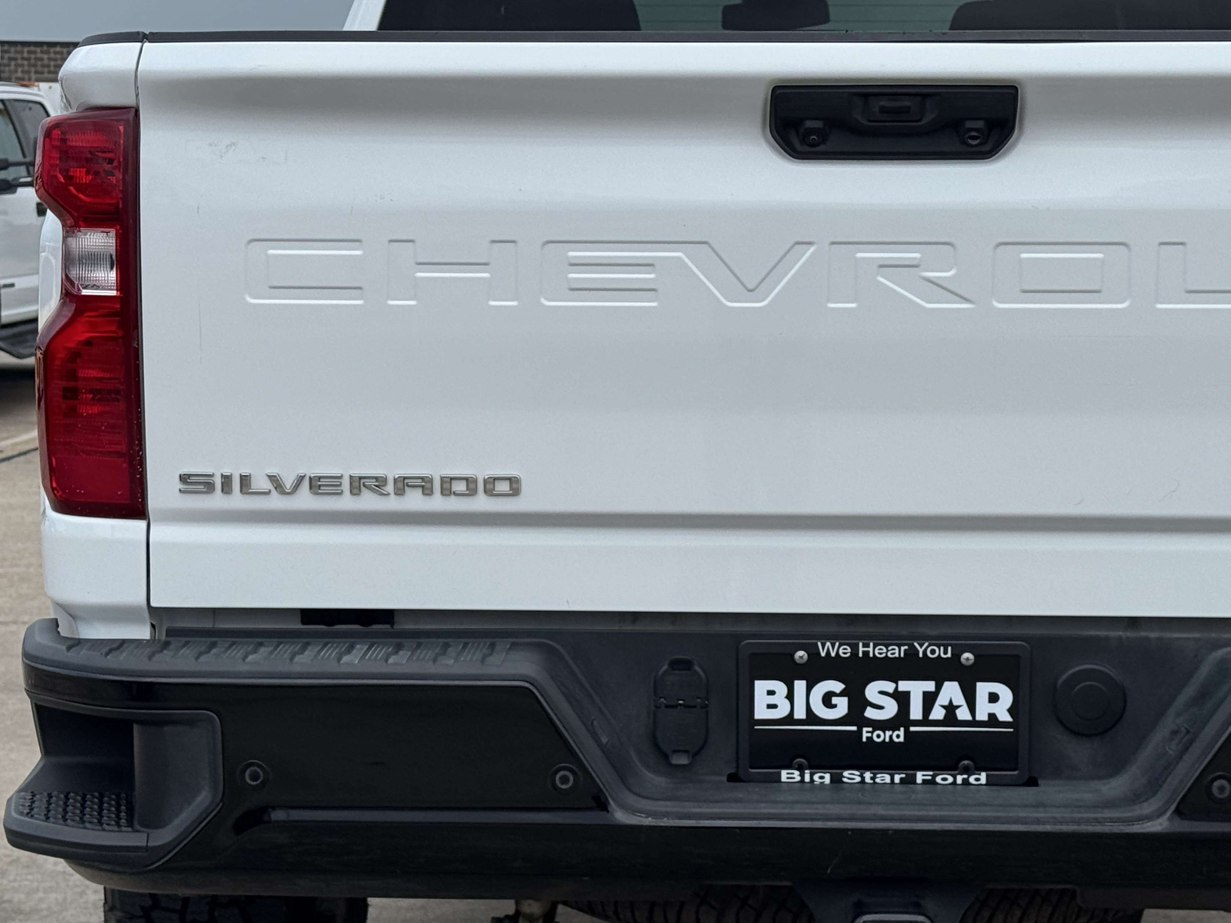 Used 2025 Chevrolet Silverado 2500 Custom w/ Custom Value Package AWD/4WD image 10
