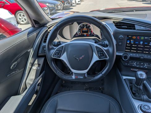 Used 2016 Chevrolet Corvette Z06 w/ 3LZ Preferred Equipment Group RWD image 14