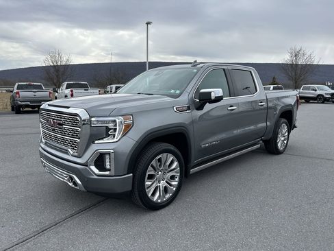 Used 2021 GMC Sierra 1500 Denali w/ Denali Ultimate Package image 3