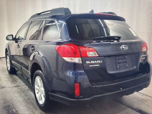 Used 2014 Subaru Outback 3.6R Limited image 2