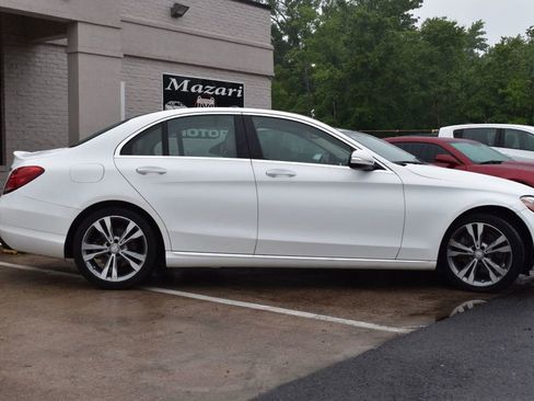 Used 2015 Mercedes-Benz C 300 Sedan image 4