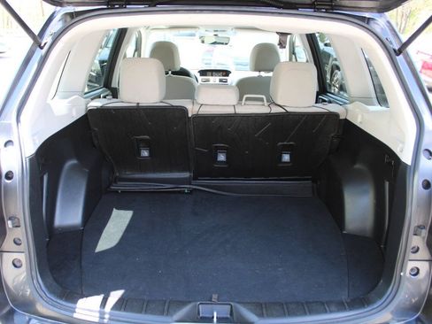 Used 2018 Subaru Forester 2.5i Premium w/ Protection Package #1 AWD/4WD image 15