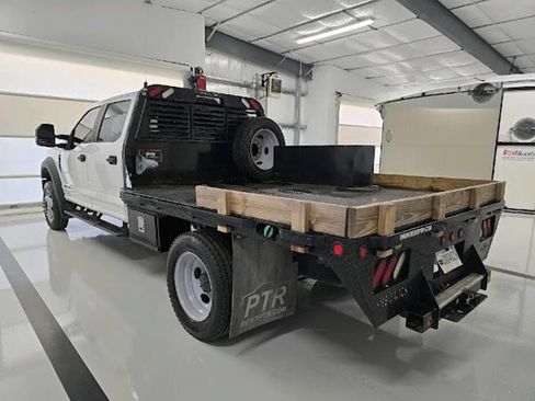 Used 2020 Ford F550 4X4 4dr Crew Cab 179.8 203.8 i image 5