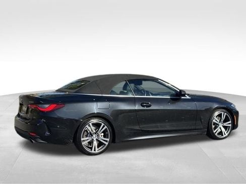 Used 2021 BMW 430i Convertible image 3