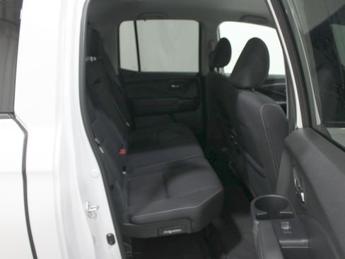 Used 2024 Honda Ridgeline Sport image 23