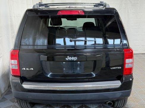 Used 2012 Jeep Patriot Limited w/ Sun/Sound Group AWD/4WD image 8