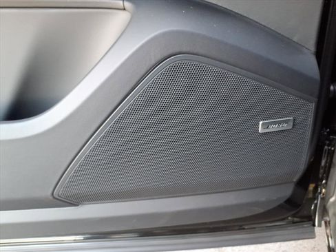 New 2026 Porsche Cayenne GTS image 9