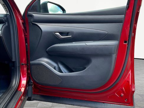 Certified 2026 Hyundai Tucson SE FWD image 27