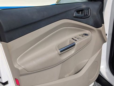 Used 2017 Ford Escape SE w/ SE Leather Comfort Package image 15