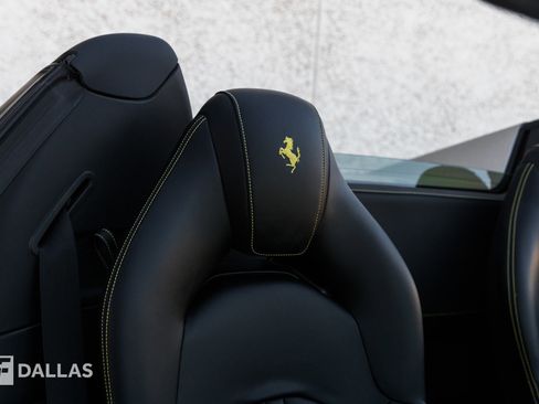 Used 2019 Ferrari 488 Spider image 37
