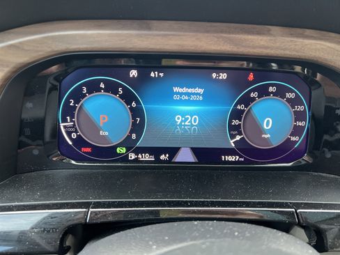 Certified 2025 Volkswagen Atlas SE w/ Panoramic Sunroof Package image 20