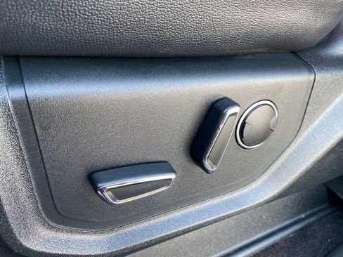 Used 2017 Ford F150 Lariat w/ Equipment Group 502A Luxury image 13